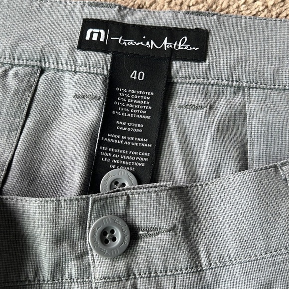 Travis Matthew Grey Golf Shorts 10” - Picture 3 of 5